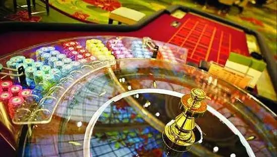 Antarmuka mobile petir800 yang mudah digunakan dan cepat diakses